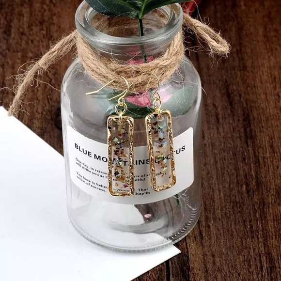 Boho Gilded Gold Rectangular Shell Dangle Earrings - Picture 2 of 16